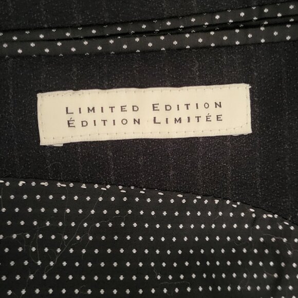 Limited Edition Suit - Picture 5 of 7